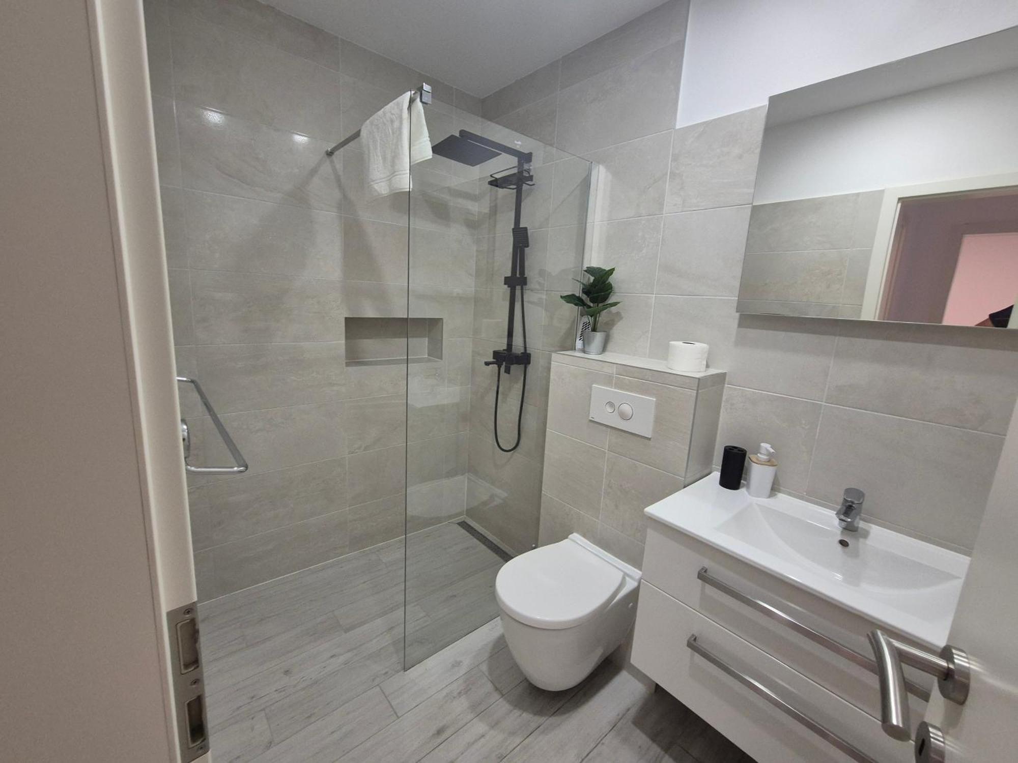 Apartment Rika Omiš Zewnętrze zdjęcie