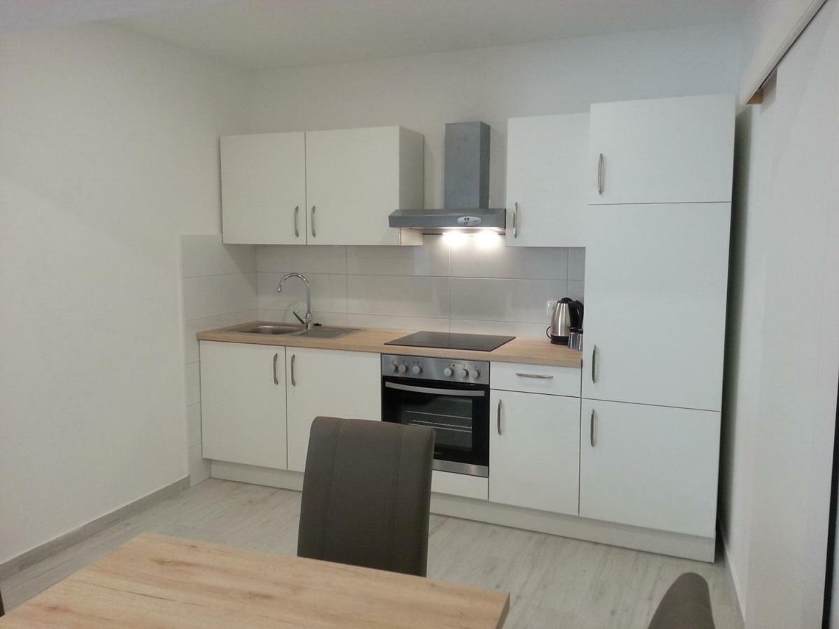 Apartment Rika Omiš Zewnętrze zdjęcie